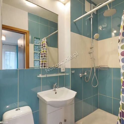 Pokój 2-osobowy z balkonem z prysznicem