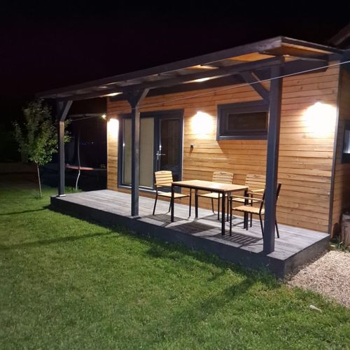 Bungalow 3-osobowy Studio z widokiem na ogród