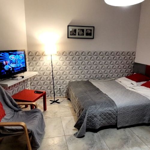 Apartament la parter cu 1 camera pentru 2 pers.