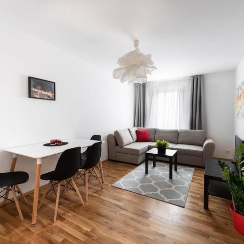 Apartament 4-osobowy na parterze z 2 pomieszczeniami sypialnianymi