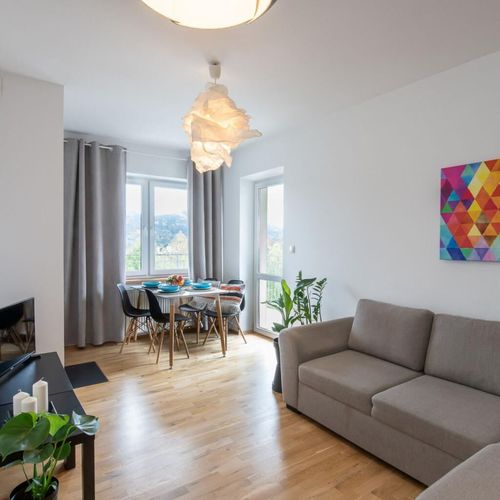 Apartament 4-osobowy na piętrze z dostępem do ogrodu z 2 pomieszczeniami sypialnianymi