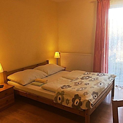Pokój 2-osobowy z prysznicem z dostępem do ogrodu