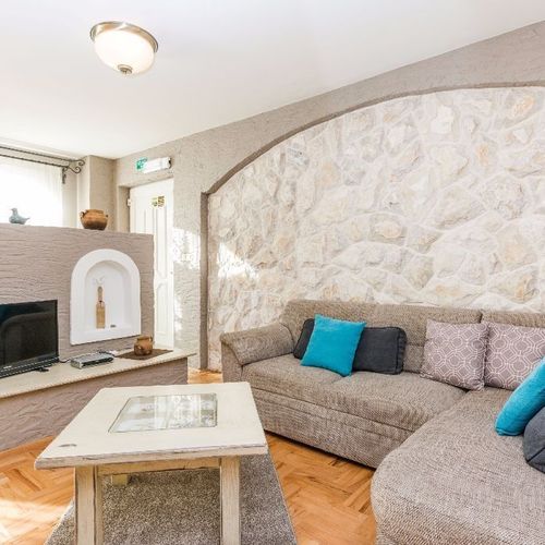 Apartman pro 8 os. se 3 ložnicemi