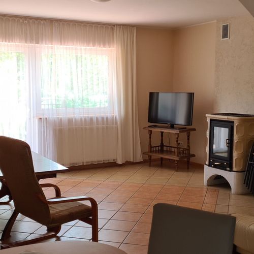 Apartament 4-osobowy cały dom Deluxe z 2 pomieszczeniami sypialnianymi (możliwa dostawka)
