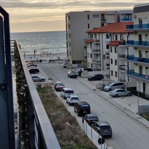 Apartament family cu vedere spre mare cu 3 camere pentru 6 pers.