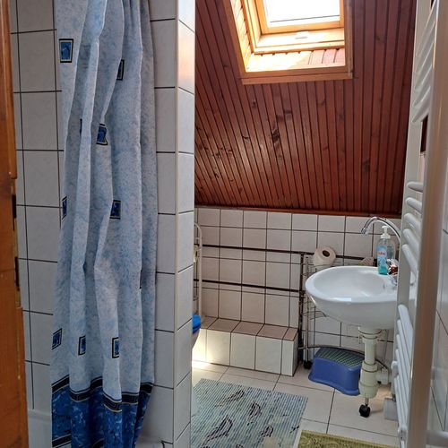 Apartament family cu balcon cu 2 camere pentru 5 pers.