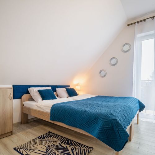 Apartman s balkónem s koupelnou pro 3 os. s 1 ložnicí