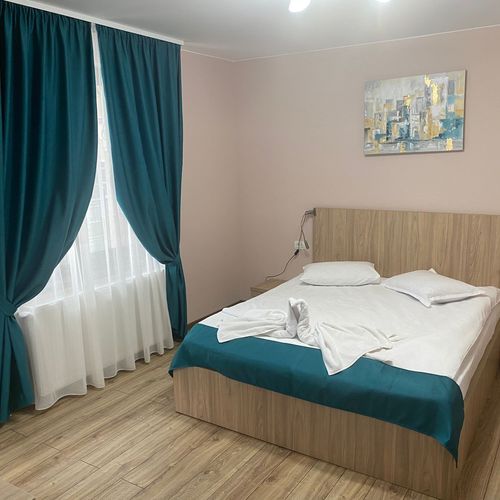 Casă de vacanță pentru 12 pers. (se inchirieaza doar integral)