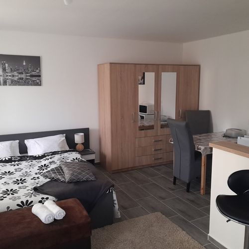 Apartament 2-osobowy na parterze z tarasem z 1 pomieszczeniem sypialnianym