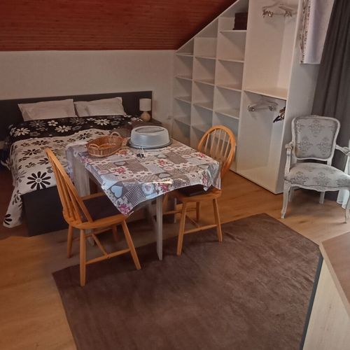 Apartament 2-osobowy na piętrze z balkonem z 1 pomieszczeniem sypialnianym