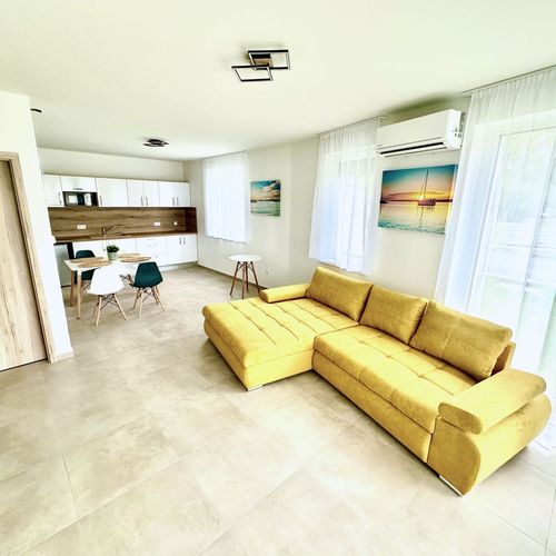 Apartament premium cu 2 camere pentru 4 pers.