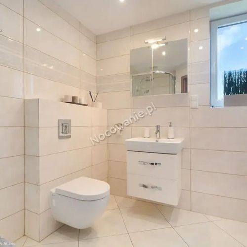 Apartament cu baie cu vedere spre munte cu 1 camera pentru 5 pers.