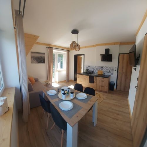 Apartament 4-osobowy Komfort z widokiem na góry z 2 pomieszczeniami sypialnianymi
