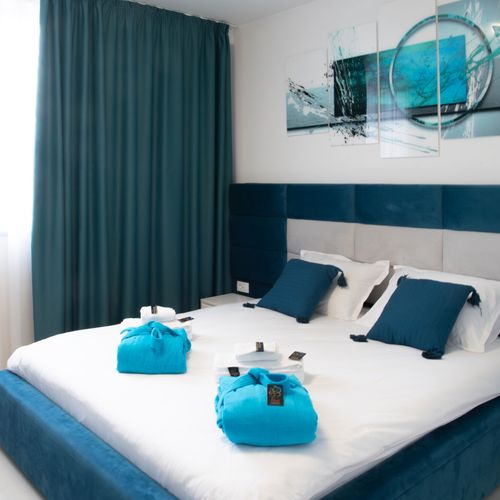 Apartament la etaj cu baie cu 1 camera pentru 2 pers.