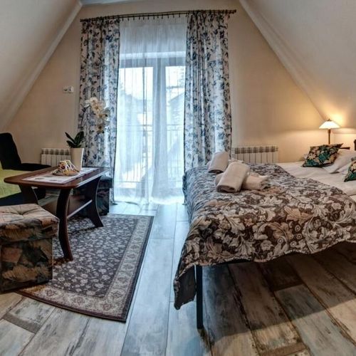 Apartament 4-osobowy z 2 pomieszczeniami sypialnianymi