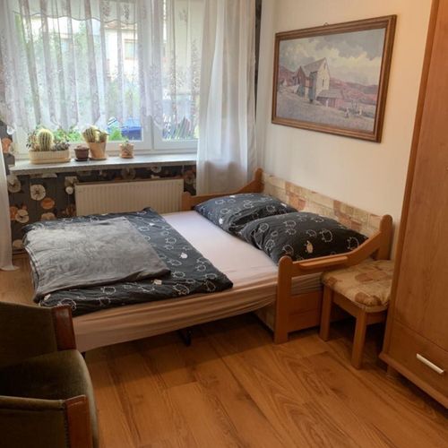 Apartament 4-osobowy z łazienką z 2 pomieszczeniami sypialnianymi