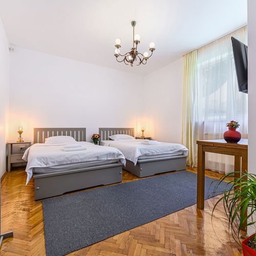 Pokój 2-osobowy na parterze Komfort (możliwa dostawka)