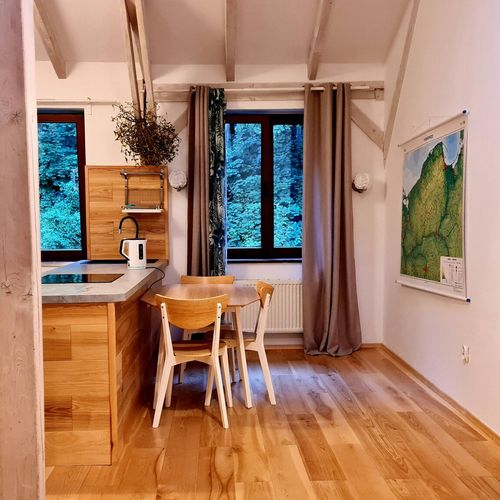 Apartament mansardă la mansardă cu 3 camere pentru 10 pers.