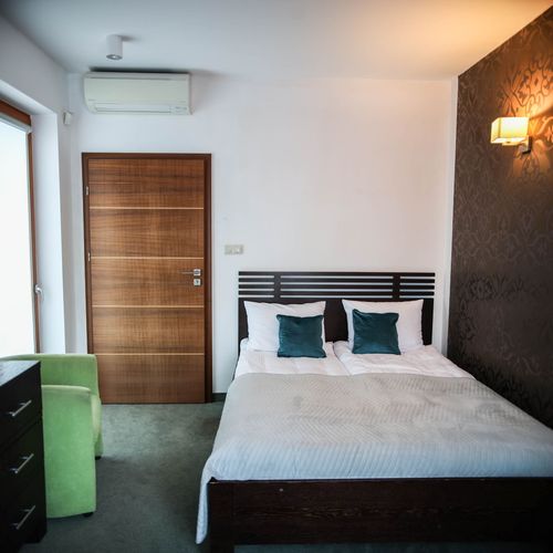 Apartament 2-osobowy z balkonem z klimatyzacją z 1 pomieszczeniem sypialnianym