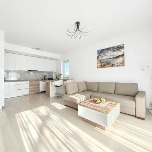 Apartament 5-osobowy z balkonem z aneksem kuchennym z 2 pomieszczeniami sypialnianymi