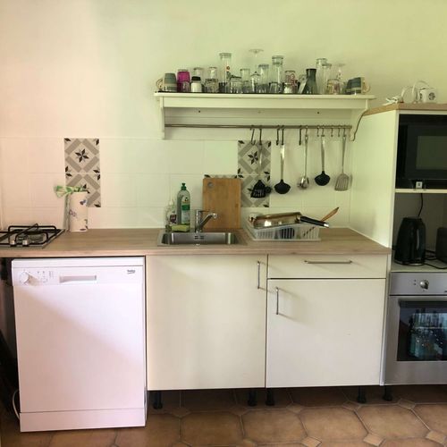 Casă de weekend cu grădină cu vedere spre munte pentru 10 pers. (se inchirieaza doar integral)