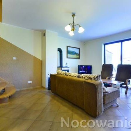 Apartament cu duș cu chicinetă proprie cu 2 camere pentru 5 pers.