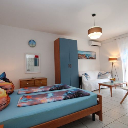 Suita romantică cu balcon cu 1 camera pentru 2 pers.