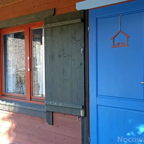 Cabană întreaga unitate cu vedere spre munte pentru 6 pers. (se inchirieaza doar integral)