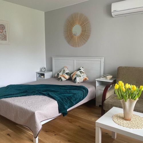 Casă de vacanță familial(ă) întreaga unitate pentru 6 pers. (se inchirieaza doar integral)