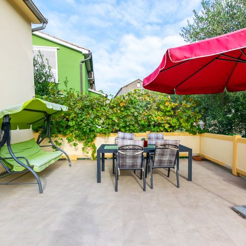 Apartament 4-osobowy z 1 pomieszczeniem sypialnianym