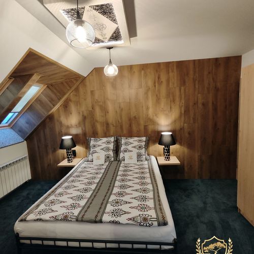 Apartament 5-osobowy Deluxe z klimatyzacją z 2 pomieszczeniami sypialnianymi