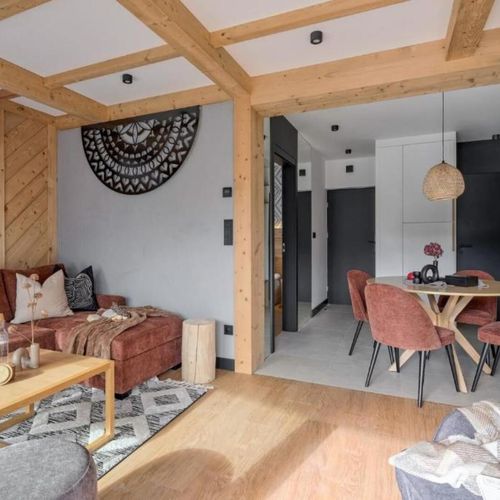 Apartament 4-osobowy z tarasem z 2 pomieszczeniami sypialnianymi