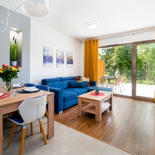Apartament 4-osobowy z prysznicem z dostępem do ogrodu z 2 pomieszczeniami sypialnianymi