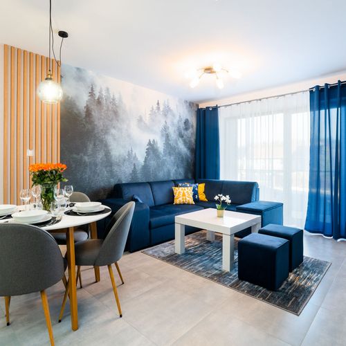 Apartament 4-osobowy z balkonem z prysznicem z 2 pomieszczeniami sypialnianymi
