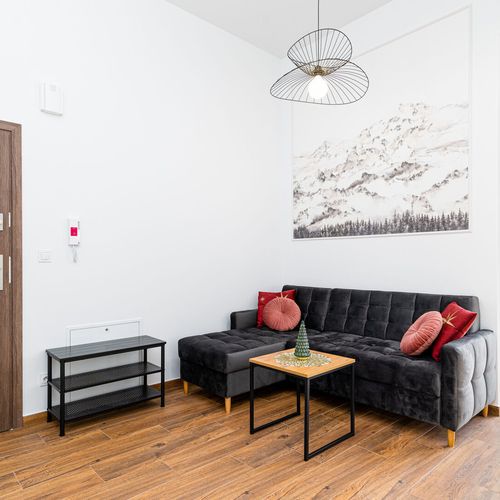 Apartament 4-osobowy z tarasem z widokiem na góry z 2 pomieszczeniami sypialnianymi