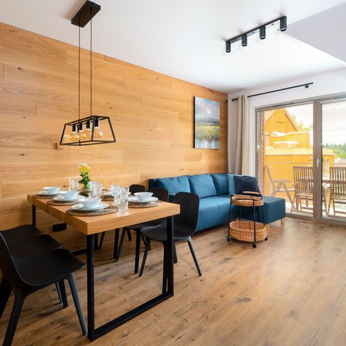 Apartament 6-osobowy z balkonem z prysznicem z 2 pomieszczeniami sypialnianymi