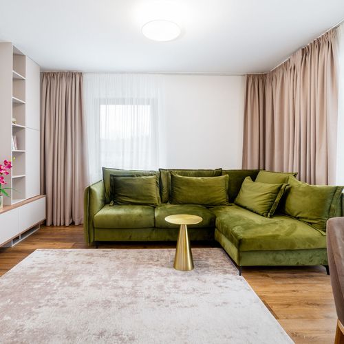 Apartament 4-osobowy z balkonem z widokiem na góry z 2 pomieszczeniami sypialnianymi