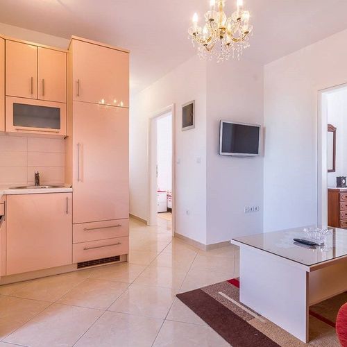 Apartament cu 3 camere pentru 4 pers. (se poate solicita pat suplimentar)