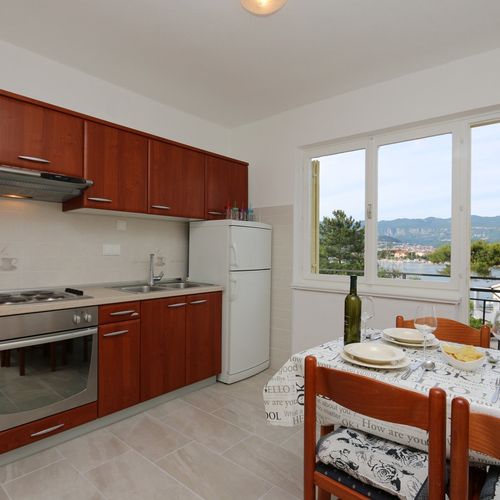 Apartman pro 7 os. se 4 ložnicemi