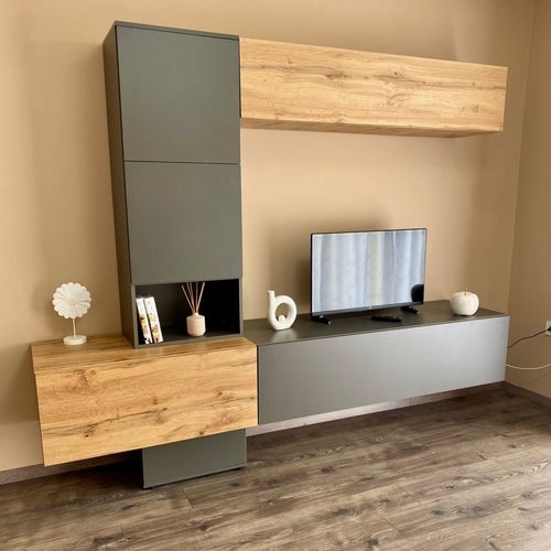 Apartament întreaga unitate cu balcon pentru 7 pers. (se inchirieaza doar integral)