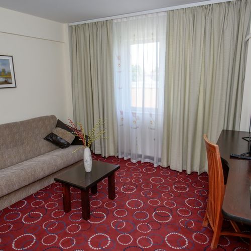 Apartament la etaj cu 2 camere pentru 3 pers.