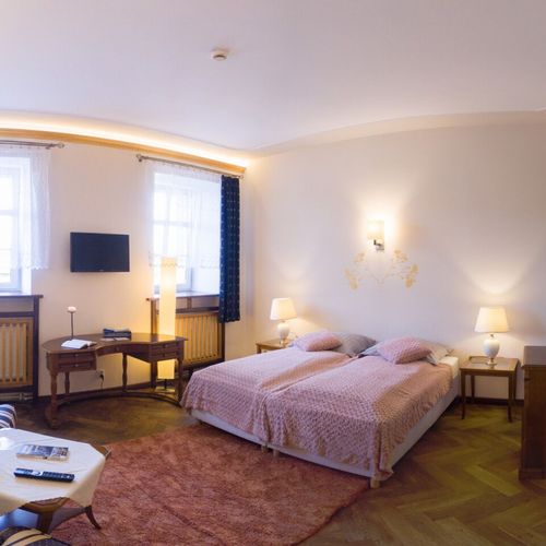 Apartament 6-osobowy Komfort z klimatyzacją z 3 pomieszczeniami sypialnianymi (możliwa dostawka)