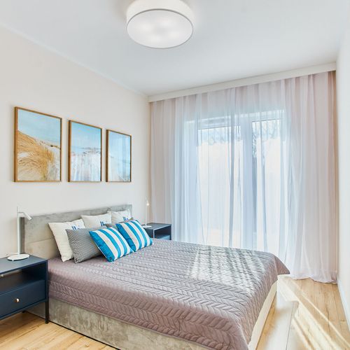 Apartament 4-osobowy na piętrze z balkonem z 2 pomieszczeniami sypialnianymi