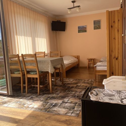 Pokój 5-osobowy z balkonem z łazienką