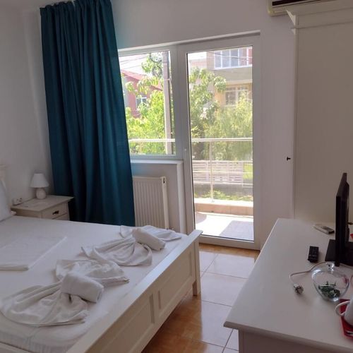 Camera dubla classic cu balcon