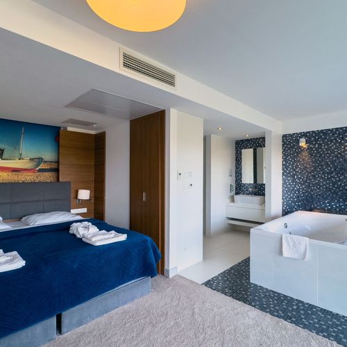 Apartament pentru 4 pers. (se inchirieaza doar integral)