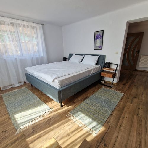 Apartament studio la parter cu 1 camera pentru 2 pers.