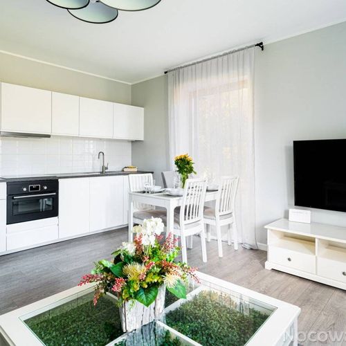 Apartament cu vedere spre munte cu panoramă cu 2 camere pentru 4 pers.