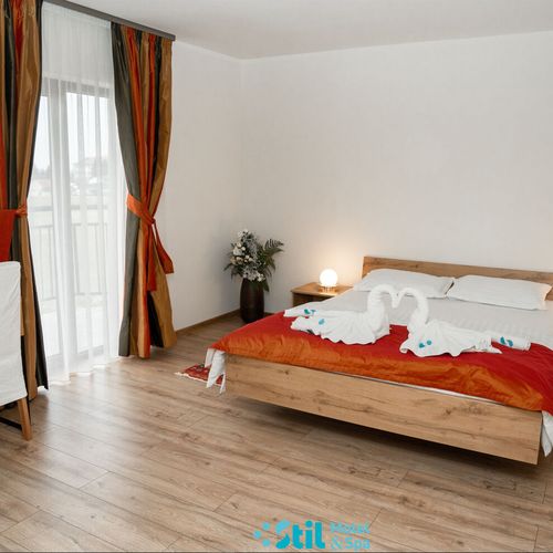 Apartament confort cu balcon cu 2 camere pentru 4 pers.