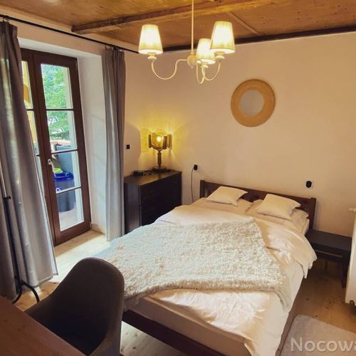 Apartament cu grădină cu vedere spre munte cu 4 camere pentru 8 pers.